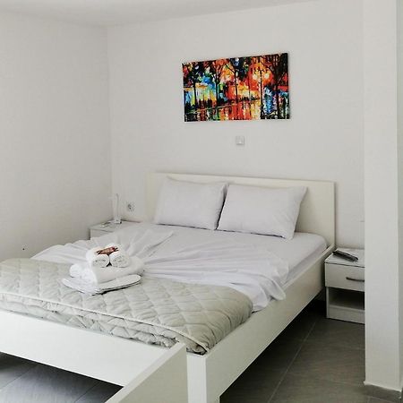 Redex Apartments 奥赫里德 外观 照片