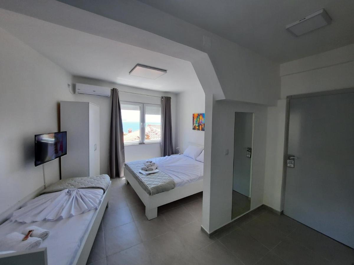 Redex Apartments 奥赫里德 外观 照片