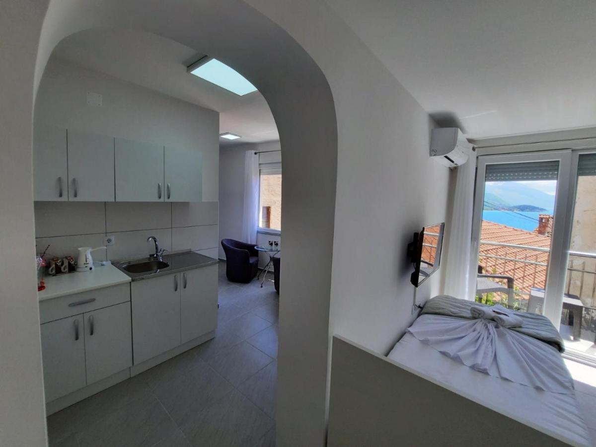 Redex Apartments 奥赫里德 外观 照片