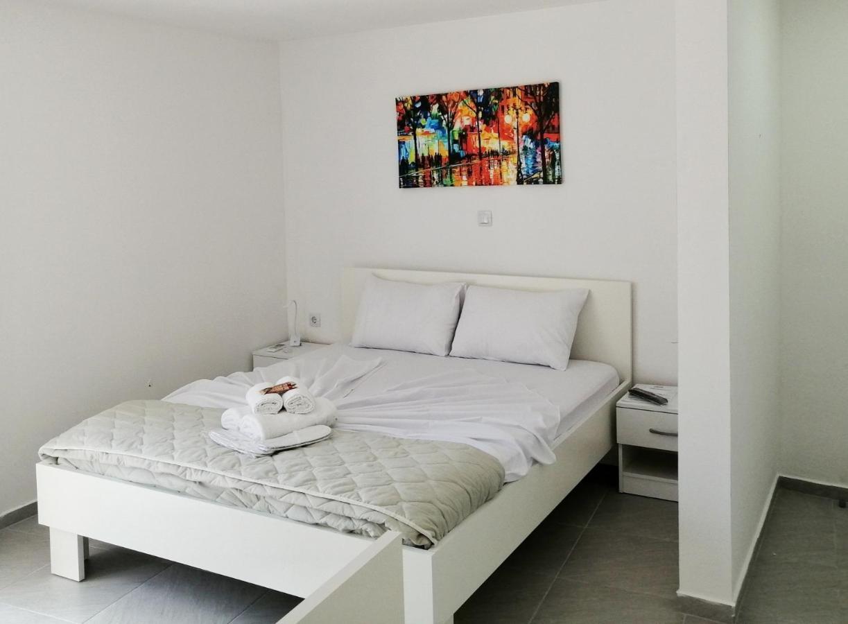 Redex Apartments 奥赫里德 外观 照片